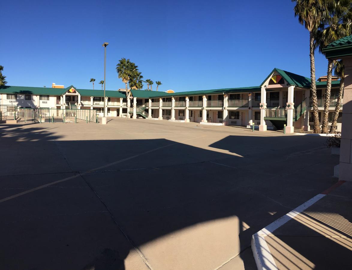 Hotel & Safford